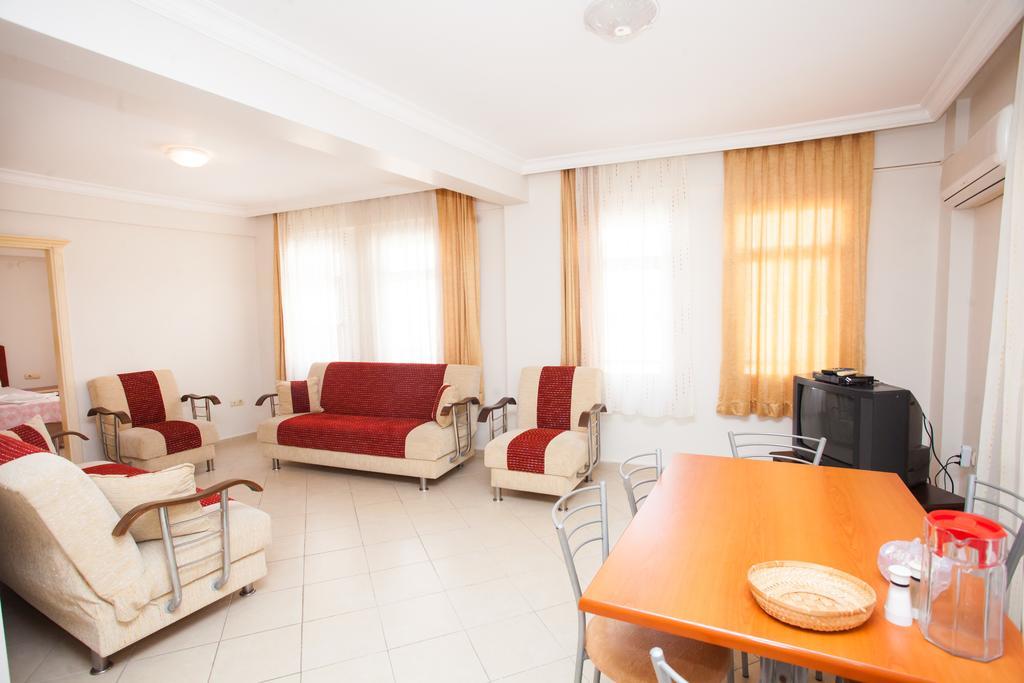 Yalcinkaya Apart Hotel Кешме Экстерьер фото